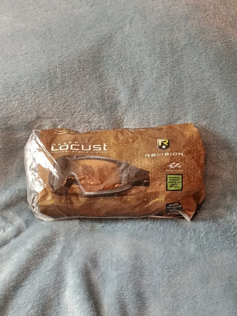 U.S. Army Revision Locust Men’s Sunglasses Black with Amber Lenses